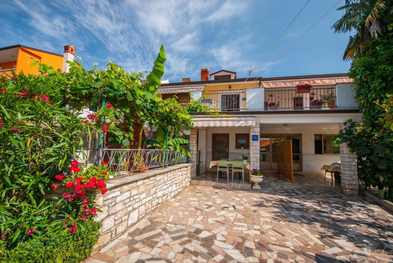 Haus Roko Apartment Ровин Екстериор снимка