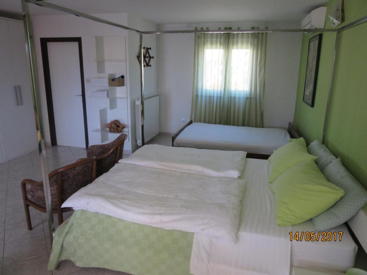 Haus Roko Apartment Ровин Екстериор снимка